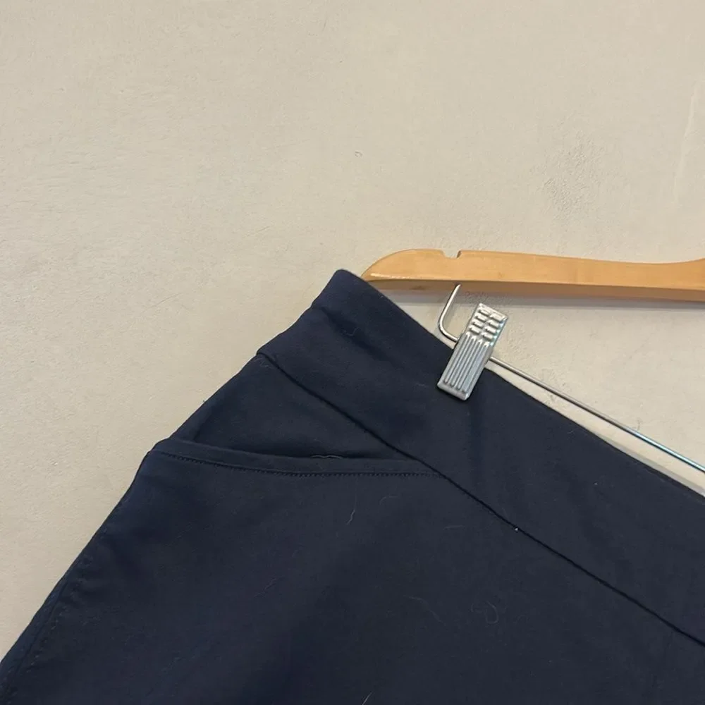 Croft & Barrow navy midrise straight pants Size 16 S New